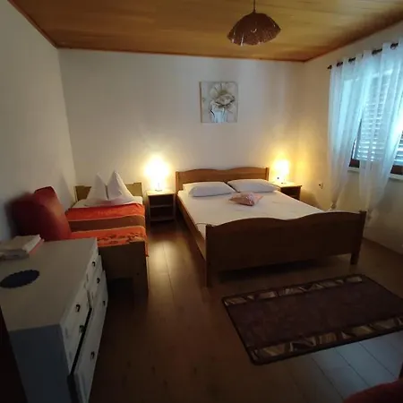 Comfort Apartments شقة *