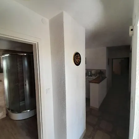 Comfort Apartments *