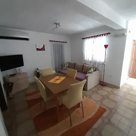 דירה Comfort Apartments